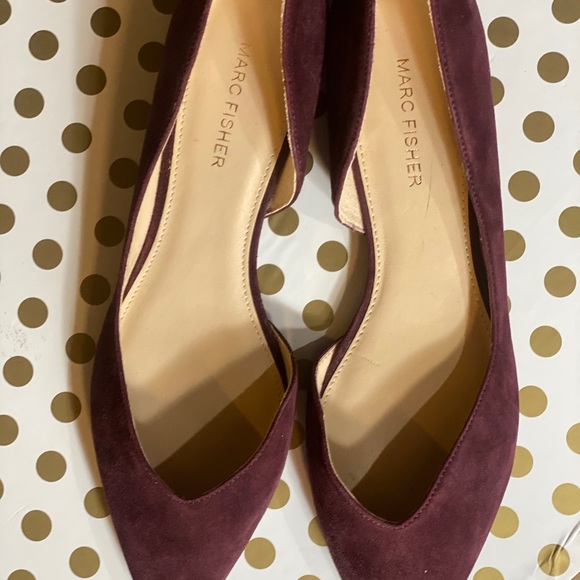 Marc Fisher brand new flats - Picture 2 of 8
